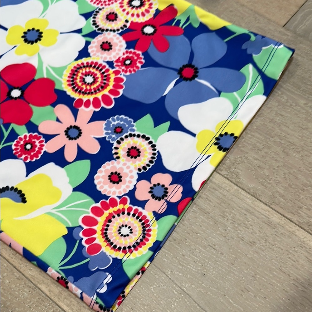 Gymboree Floral Rash Guard & Ruffle Bottom - Picture 4 of 12